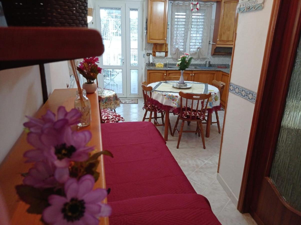 Sweet Dreams Vila Ponza Exterior foto