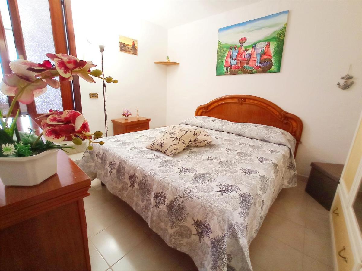 Sweet Dreams Vila Ponza Exterior foto